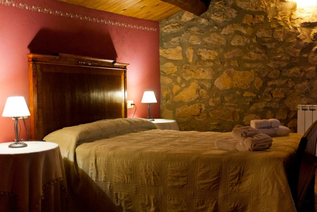 Casa Cal Pastor Guest House Salo Exterior photo